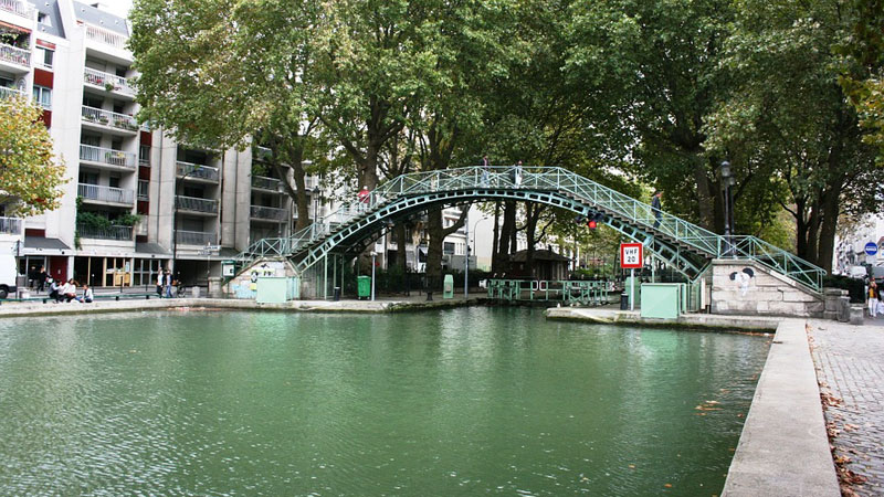 "Old Paris" cruise on the Canal Saint Martin