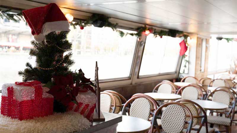 2022 Christmas tea time cruise  - Canal Saint Martin & Seine